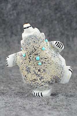 Bear Zuni Fetish Carving - Claudia Peina