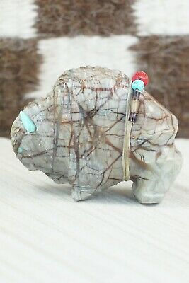 Buffalo Zuni Fetish Carving - Kevin Quam