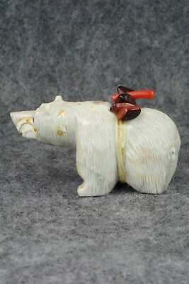 Bear Zuni Fetish Carving - Paulette Quam