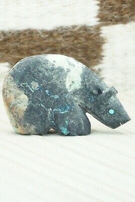 Bear Zuni Fetish Carving - Ronnie Lunasee