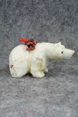 Bear Zuni Fetish Carving - Paulette Quam