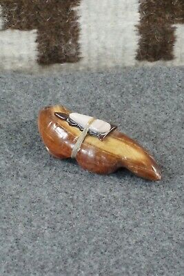 Badger Zuni Fetish Carving - Delvin Leekya