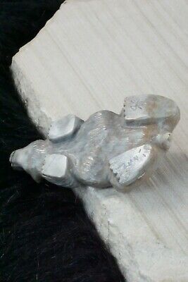 Badger Zuni Fetish Carving - Derrick Kaamasee