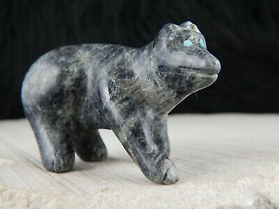 Bear Zuni Fetish Carving - Calvin Weeka - High Lonesome Trading