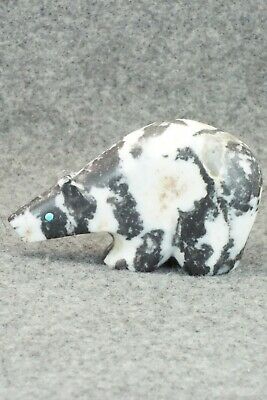 Bear Zuni Fetish Carving - Ronnie Lunasee
