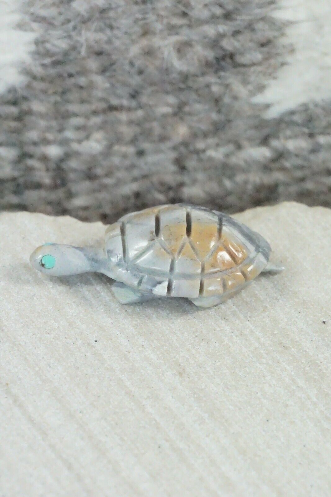 Turtle Zuni Fetish Carving - Jonas Hustito