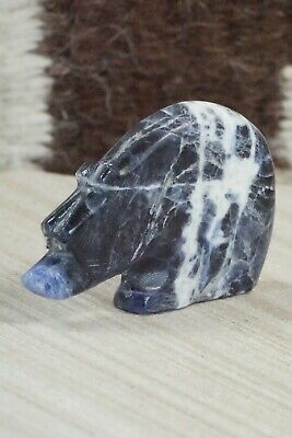 Bear Zuni Fetish Carving - Kenny Chavez