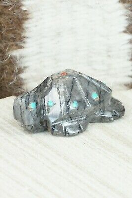 Turtle Zuni Fetish Carving - Carl Etsate