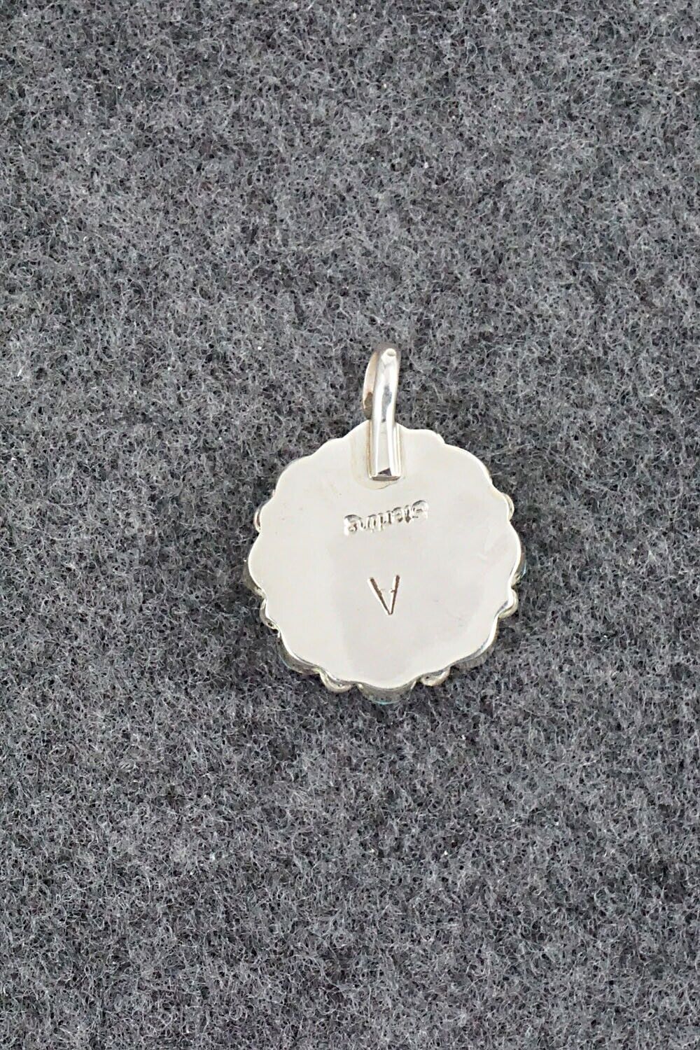 Turquoise & Sterling Silver Pendant - Arlo Kanteena