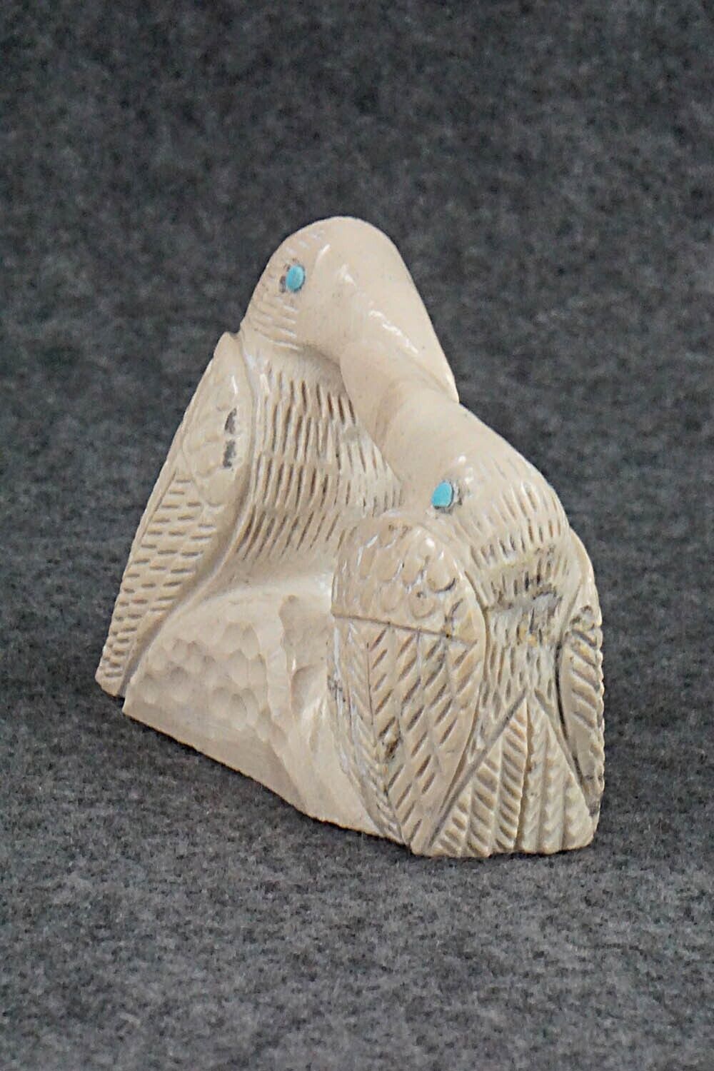 Hummingbird Zuni Fetish Carving - Carlton Kaamasee
