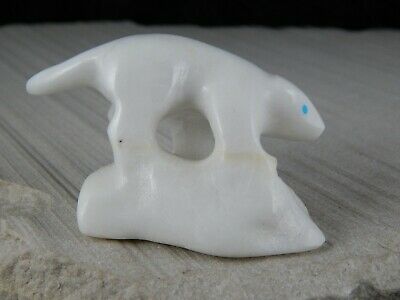Badger Zuni Fetish Carving - Cameron Nastacio - High Lonesome Trading