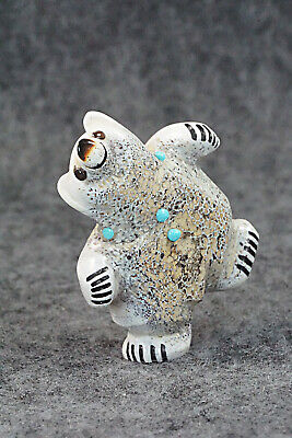 Bear Zuni Fetish Carving - Claudia Peina