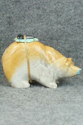 Bear Zuni Fetish Carving - Enrike Leekya