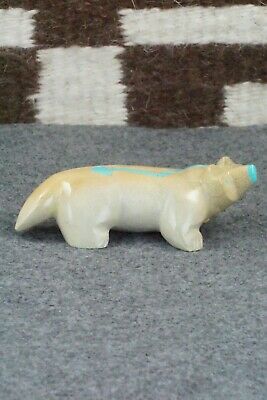 Badger Zuni Fetish Carving - Enrike Leekya