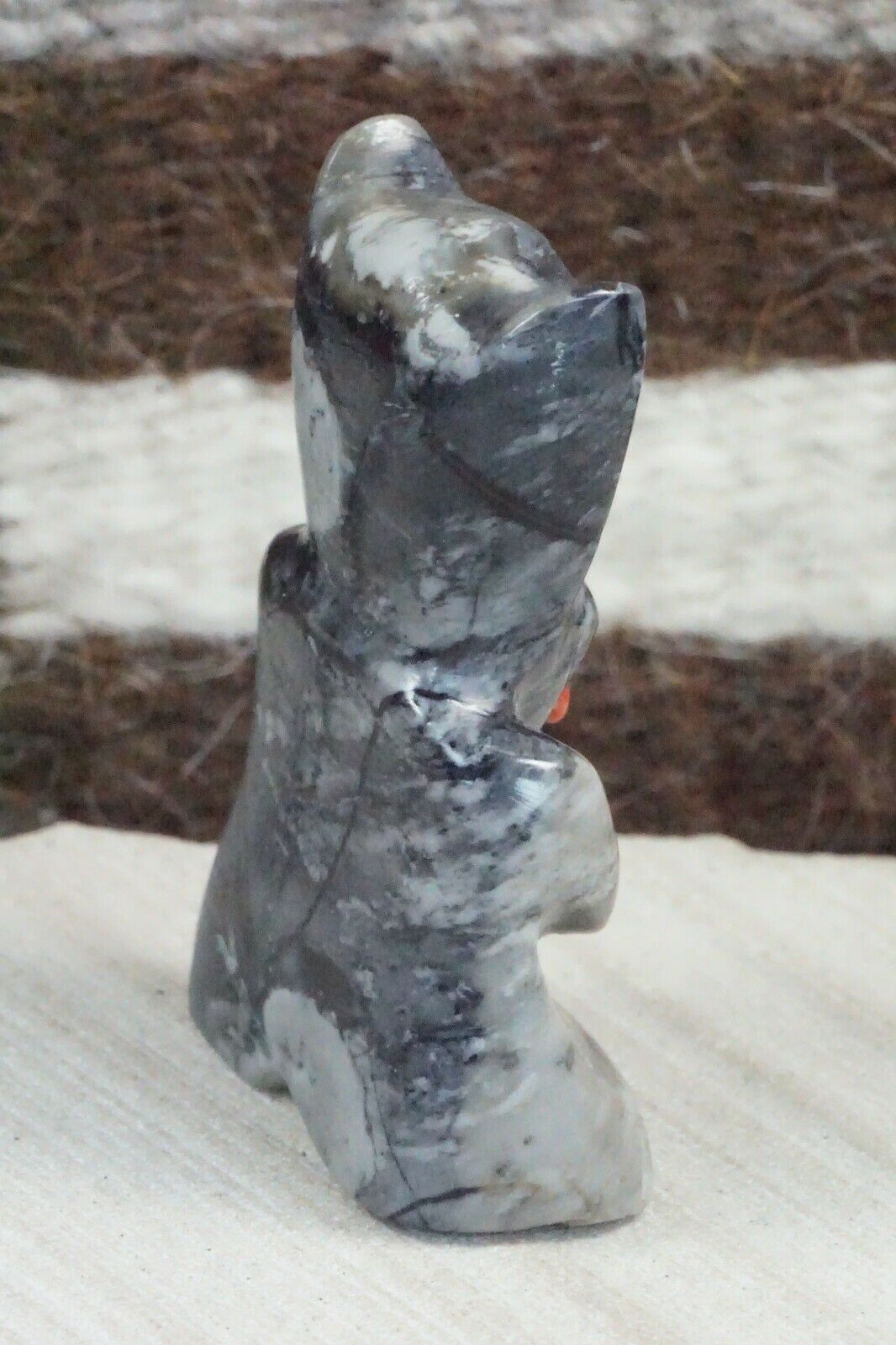 Bear Zuni Fetish Carving - Taylor Gia