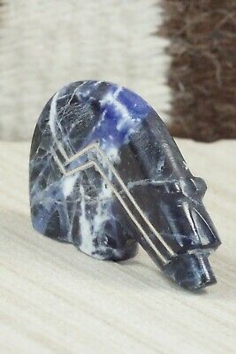 Bear Zuni Fetish Carving - Kenny Chavez