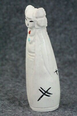 Corn Maiden Zuni Fetish Carving - Sandra Quandelacy