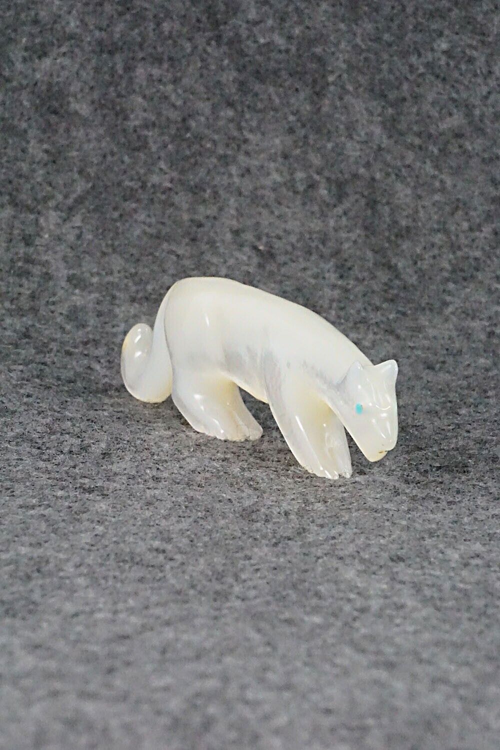 Mountain Lion Zuni Fetish Carving - Andres Quandelacy