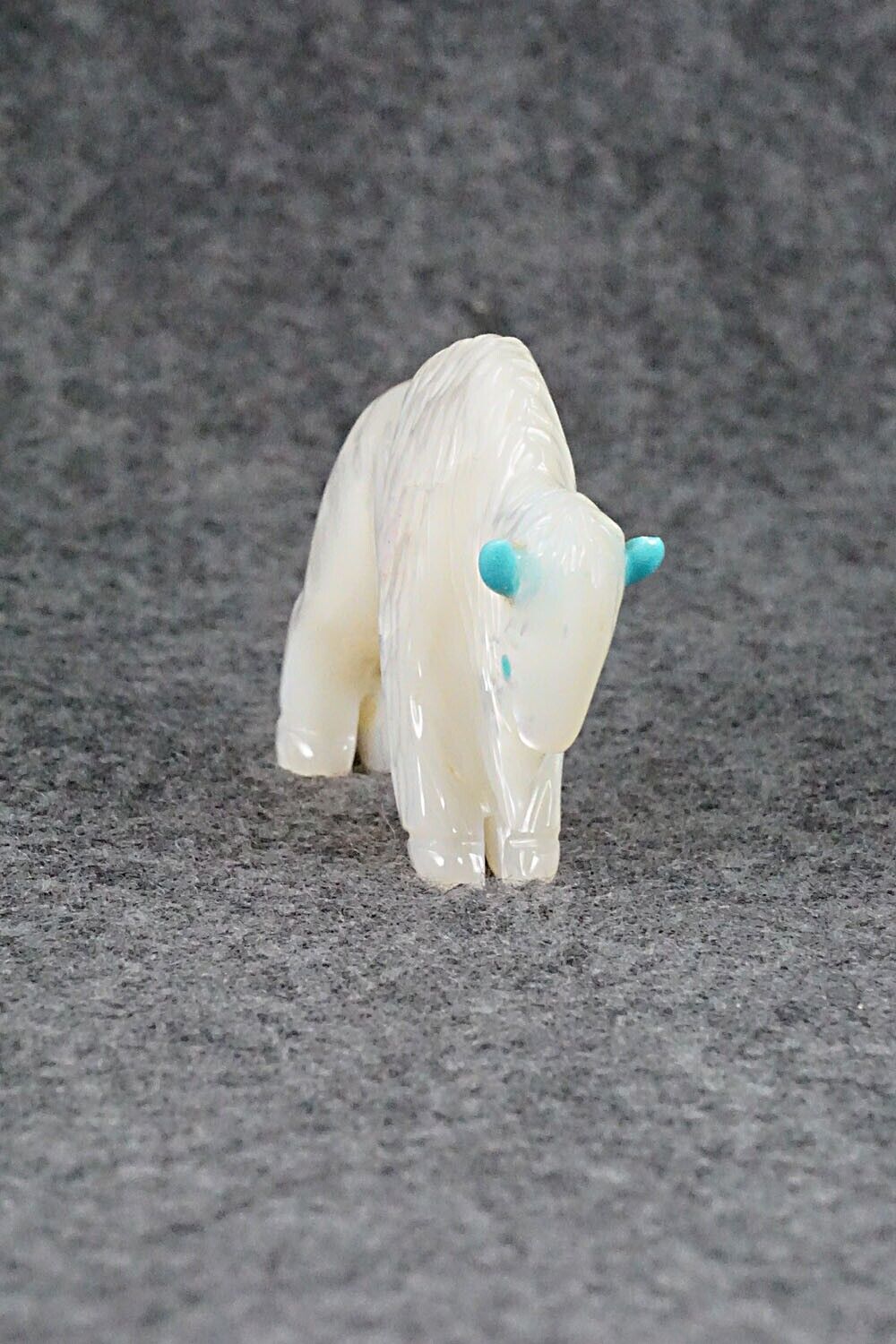 Buffalo Zuni Fetish Carving - Andres Quandelacy