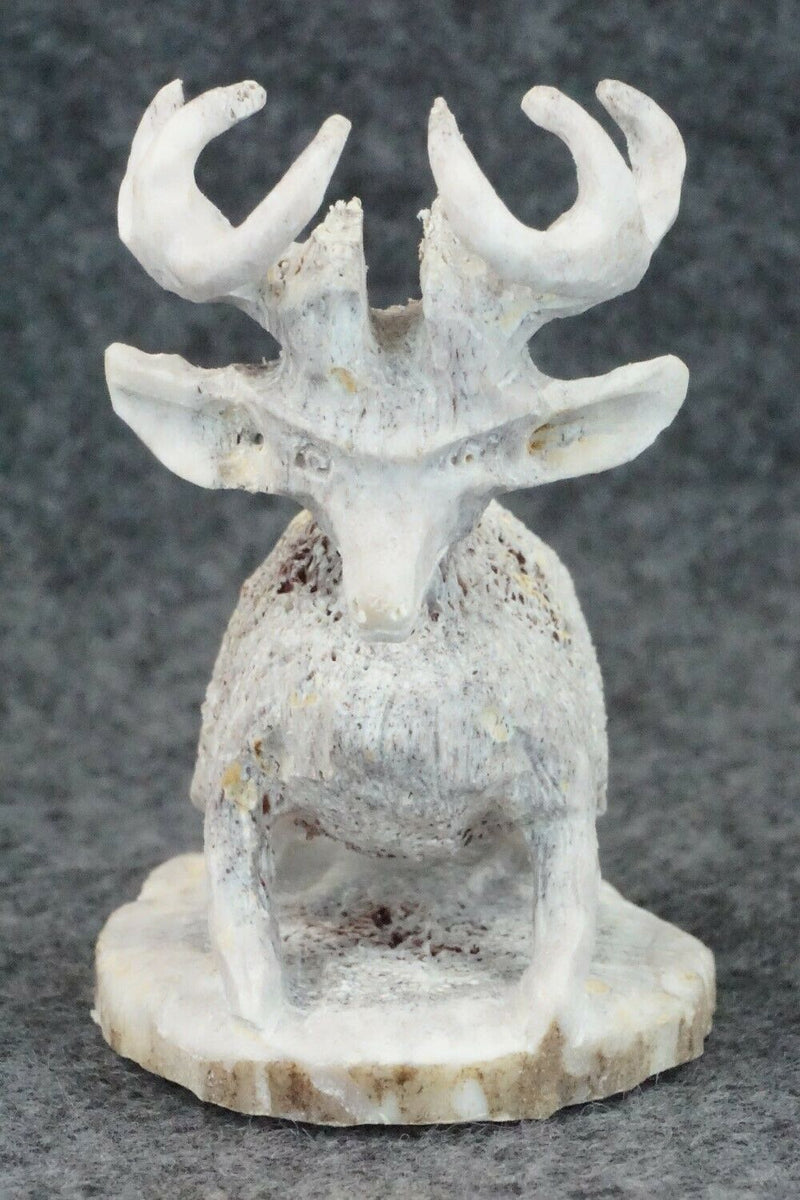 Deer Zuni Fetish Carving - Lewis Malie Jr.