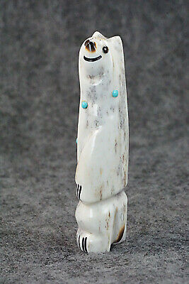 Bear Zuni Fetish Carving - Claudia Peina