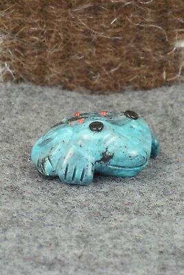 Frog Zuni Fetish Carving - Reynold Lunasee