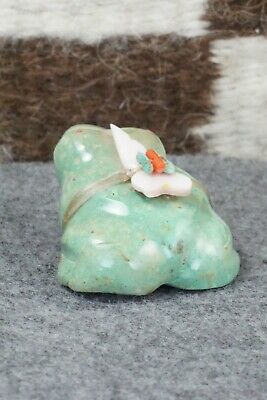 Frog Zuni Fetish Carving - Daphne Quam