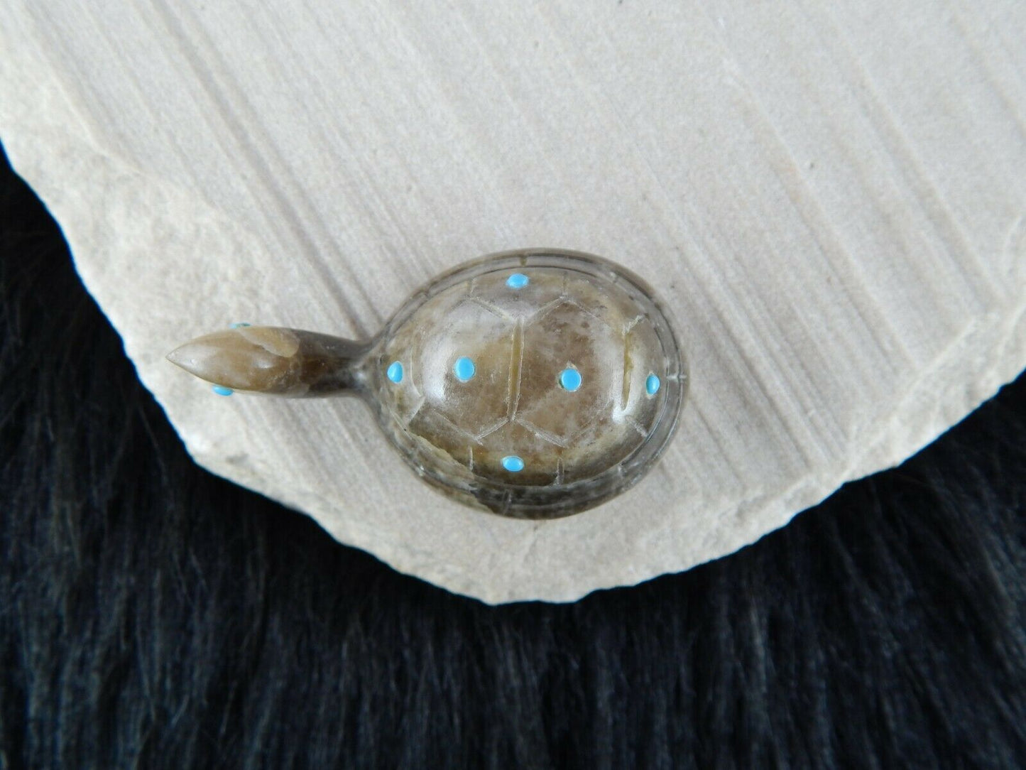 Turtle Zuni Fetish Carving - Ronnie Lunasee - High Lonesome Trading