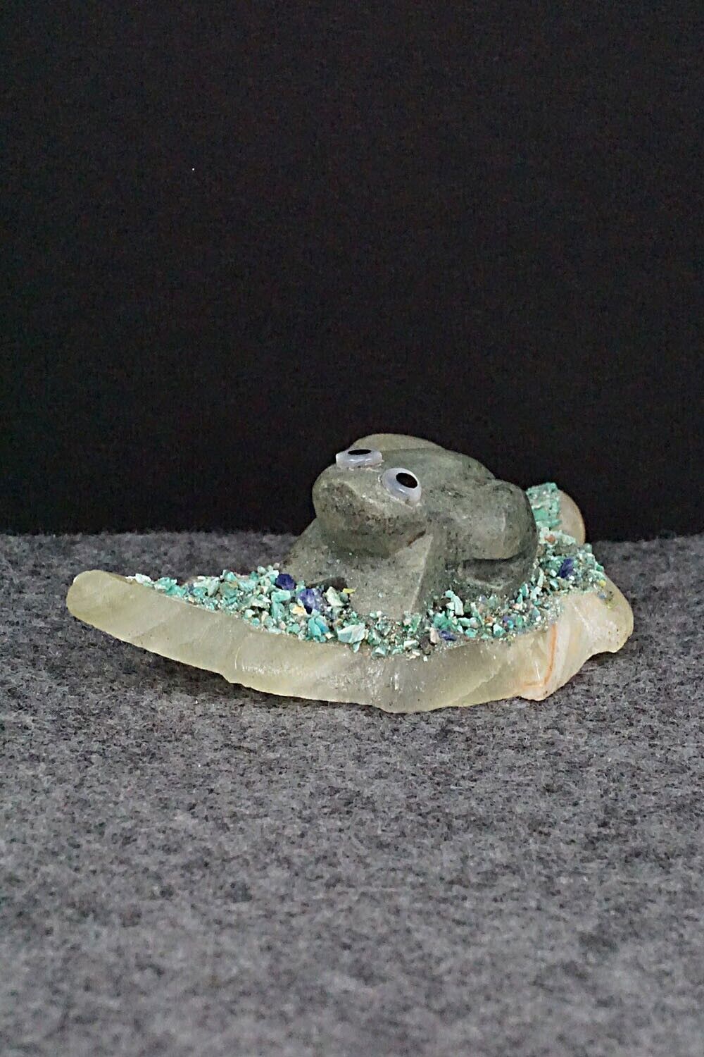 Frog Zuni Fetish Carving - Justin Natewa