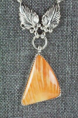 Spiny Oyster & Sterling Silver Necklace - Verley Betone
