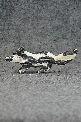 Fox Zuni Fetish Carving - Tony Mackel