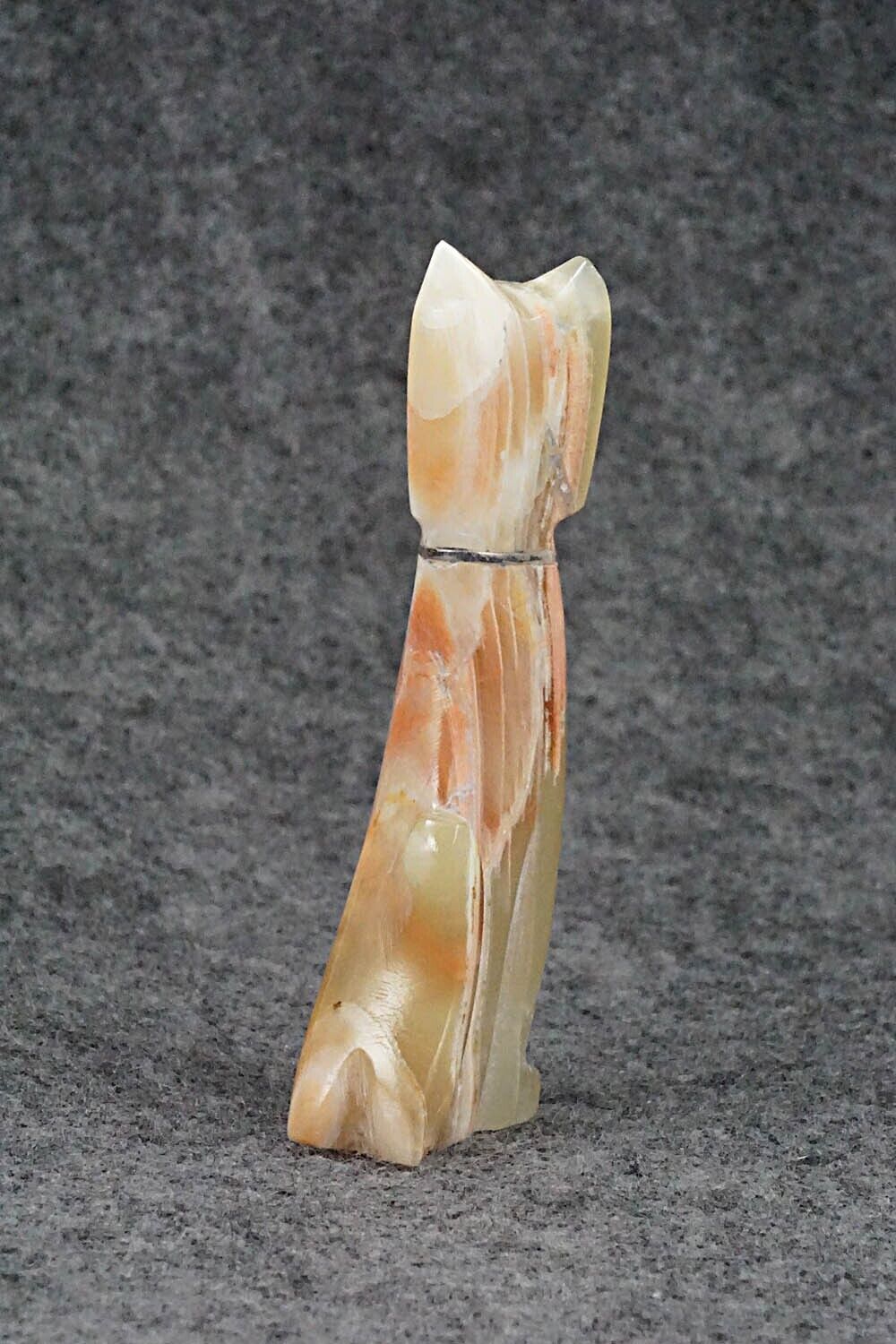 Cat Zuni Fetish Carving - Kenny Chavez