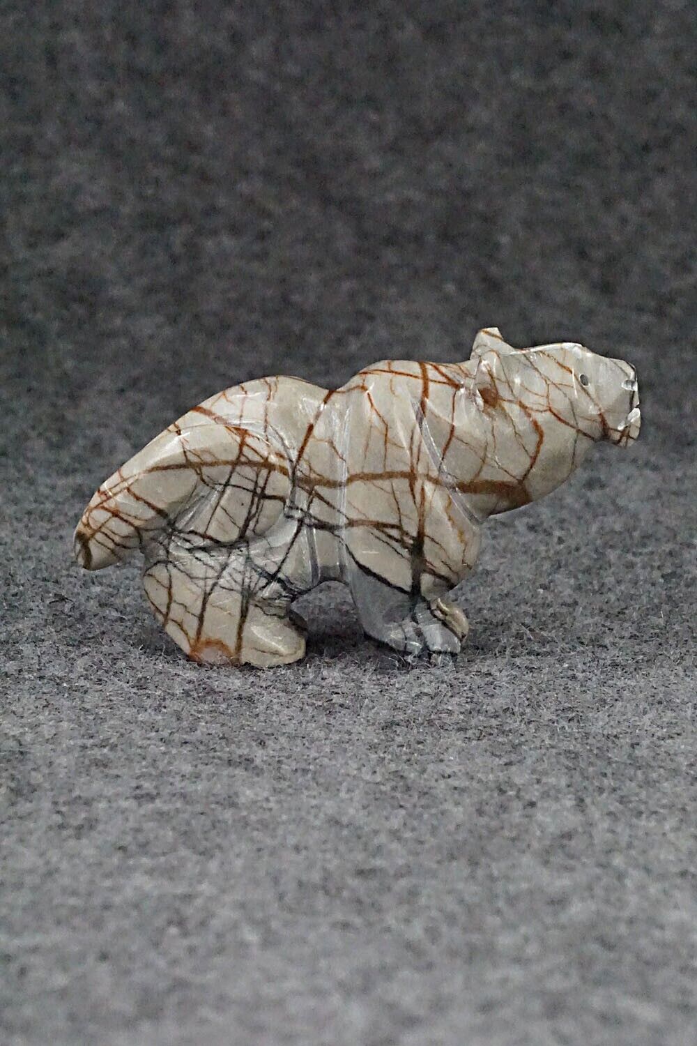 Mountain Lion Navajo Fetish Carving - Albert Livingston
