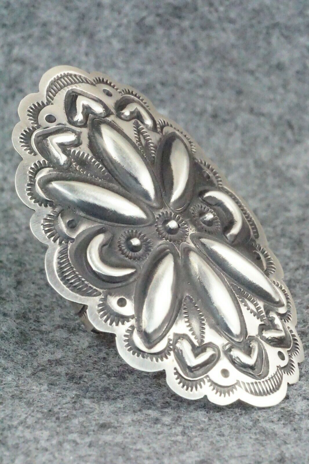 Sterling Silver Ring - Leander Tahe - Size 9