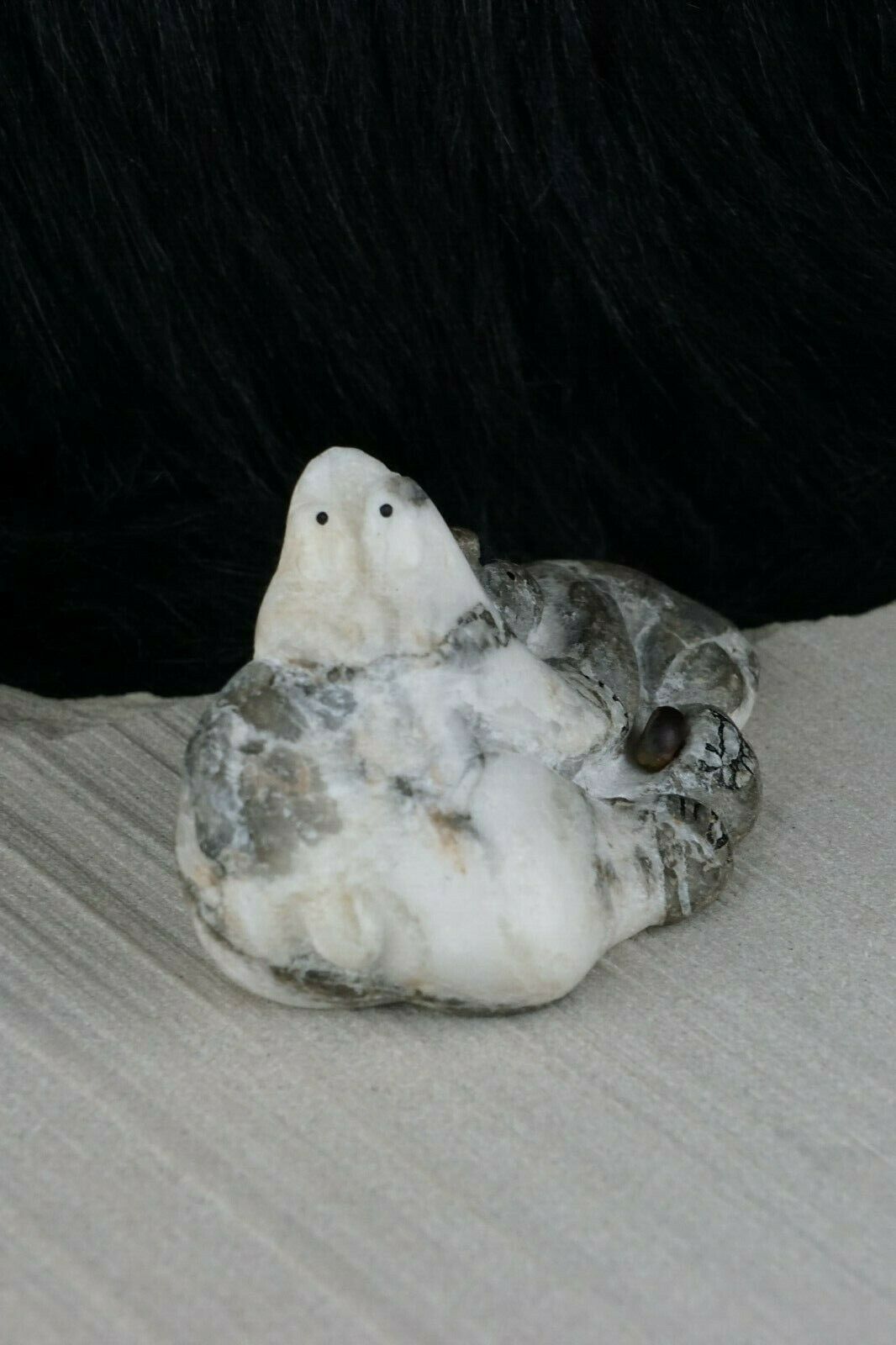 Bear Zuni Fetish Carving - Rick Kallestewa - High Lonesome Trading