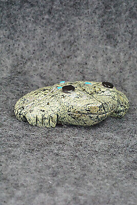 Frog Zuni Fetish Carving - Reynold Lunasee