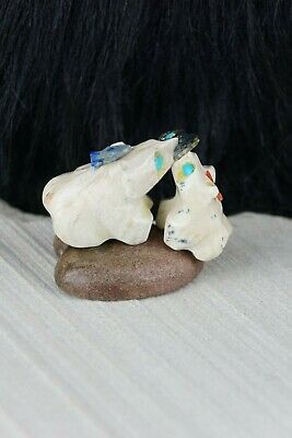 Bear Zuni Fetish Carving - Della Haloo - High Lonesome Trading