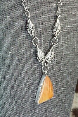 Spiny Oyster & Sterling Silver Necklace - Verley Betone
