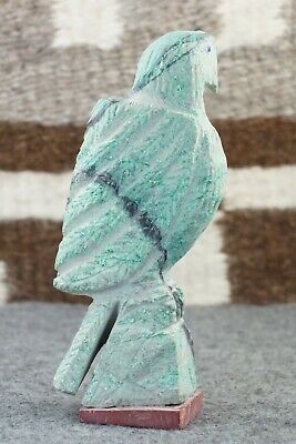 Eagle Zuni Fetish Carving - Jon Quam