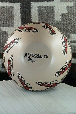 Hopi Pottery - A. Yesslith
