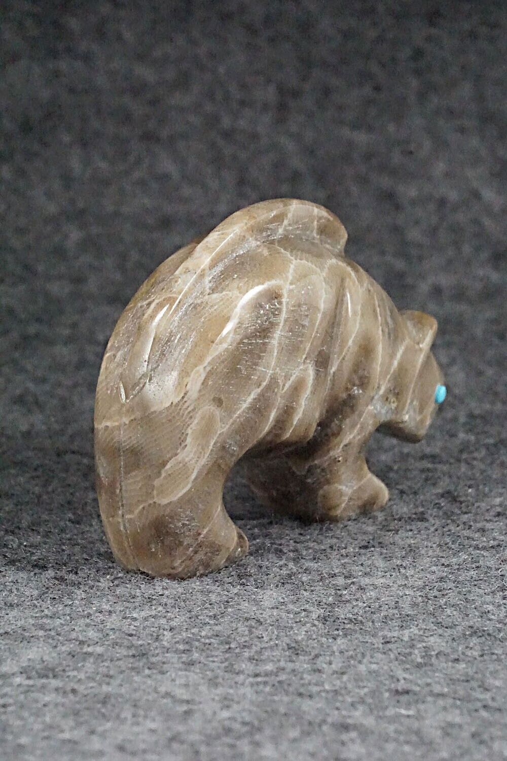 Mountain Lion Zuni Fetish Carving - Ronnie Lunasee