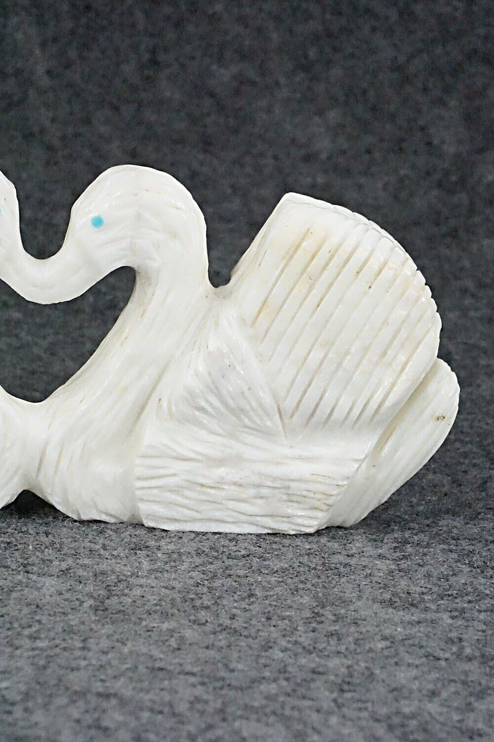 Swan Zuni Fetish Carving - Kevin Quam