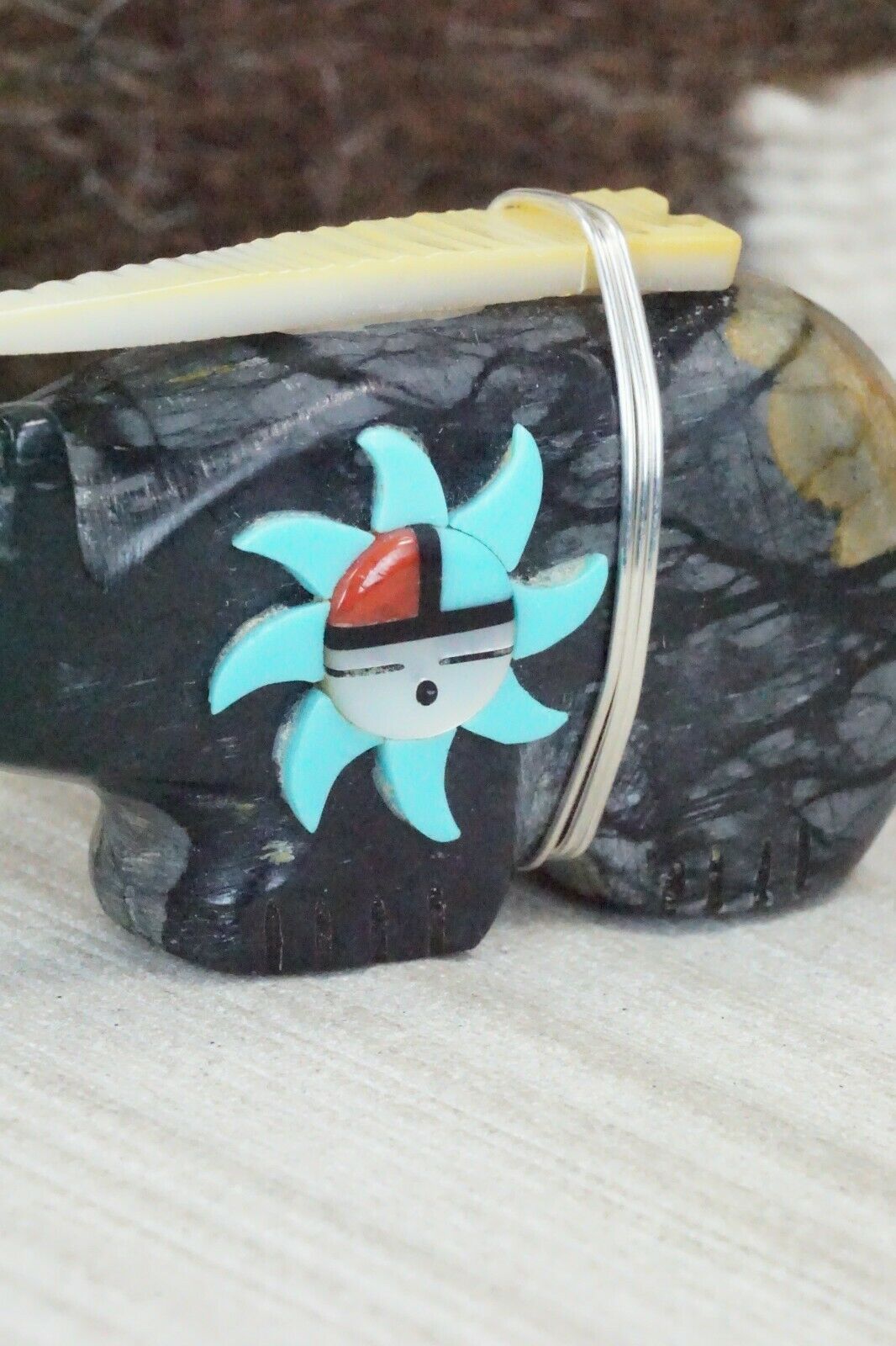 Bear Zuni Fetish Carving - Darrin Boone - High Lonesome Trading