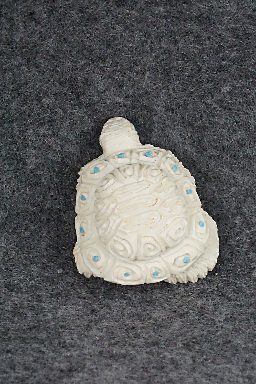 Turtle Zuni Fetish Carving - Adrian Cachini