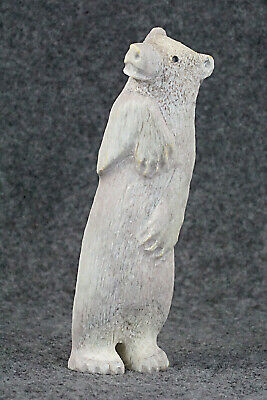 Bear Zuni Fetish Carving - Maxx Laate