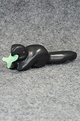 Otter Zuni Fetish Carving - Justin Red Elk
