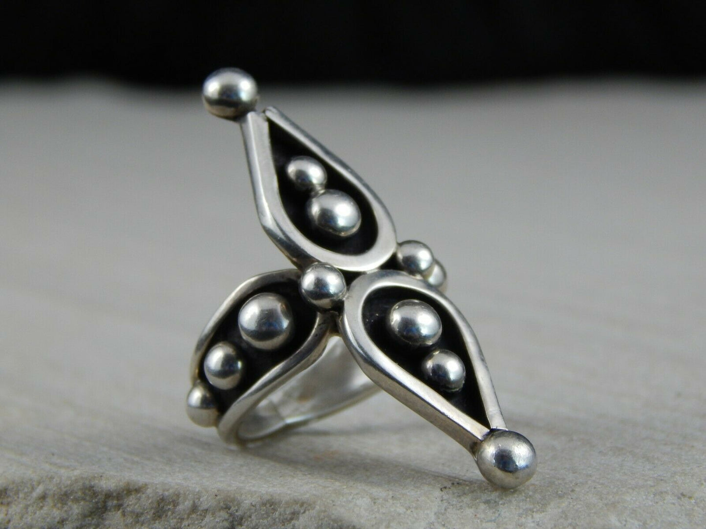 Navajo Sterling Silver Ring - G. Nez - Native American - Size 6 - High Lonesome Trading