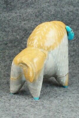 Buffalo Zuni Fetish Carving - Enrike Leekya