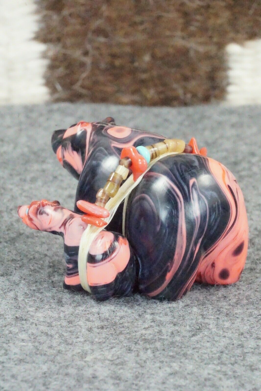 Bear Zuni Fetish Carving - Paulette Quam