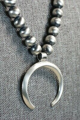 Navajo Pearls & Naja Necklace - Jan Mariano